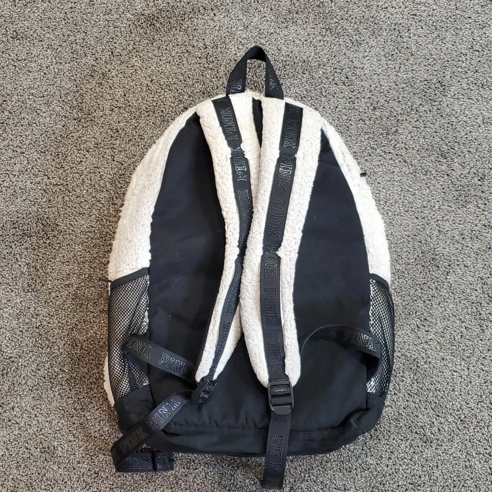 Pink VS Rare Sherpa Large Campus Backpack - Picture 4 of 14